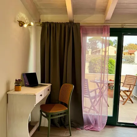 Apidalos Aparthotel 4*