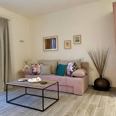 Hotel de apartamente Apidalos 4*