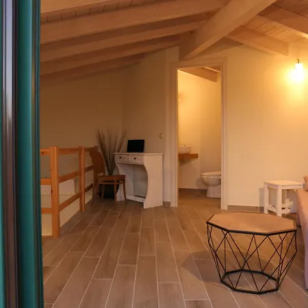 Hotel de apartamente Apidalos 4*