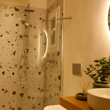 Apidalos Corfu (city)