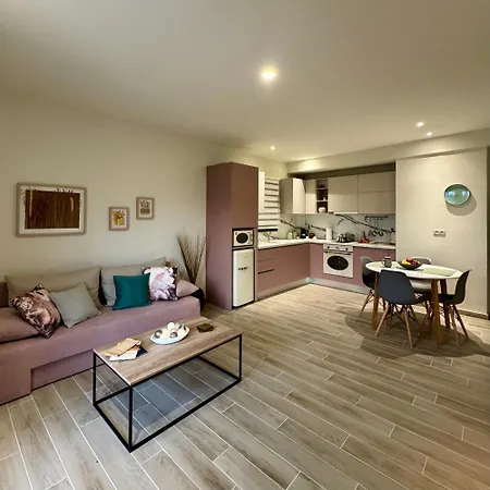 公寓式酒店 Apidalos Corfu (city)