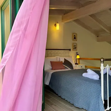 Hotel de apartamente Apidalos